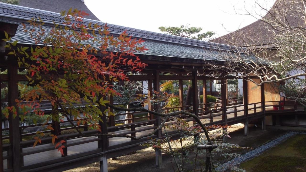 Вілла Kyoto Yadomachi Kamishichiken Екстер'єр фото